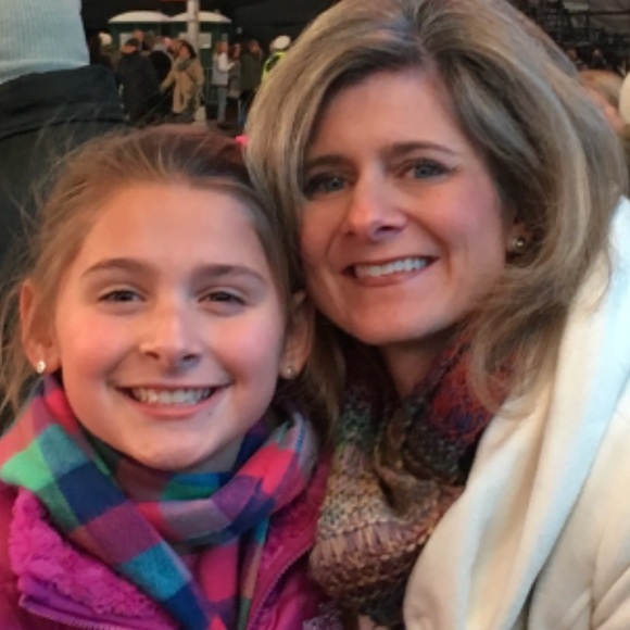 Meet your Posher, Gena - Picture 1 of 1